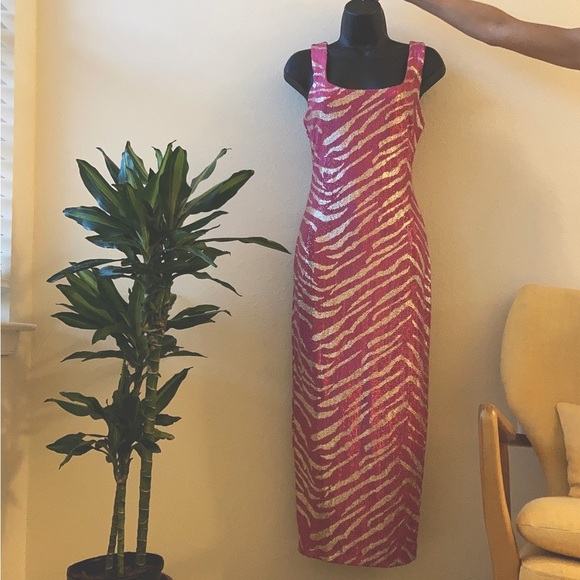 Pink Sequin Dress- 1 LEFT❗️ - Picture 10 of 11